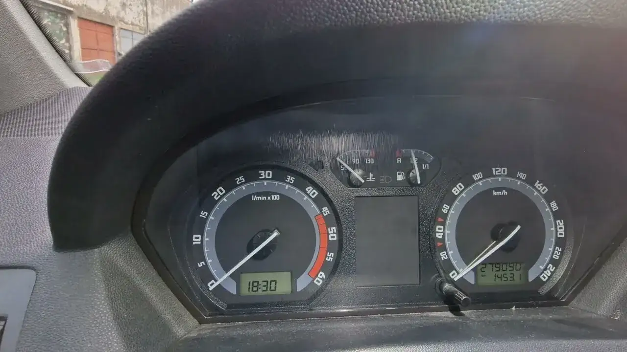 Holowanie Skody Fabii 1: Krok po kroku, przepisy, błędy do uniknięcia