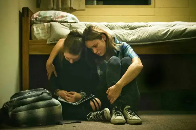 Filmy o problemach nastolatków, które poruszają trudne tematy życia