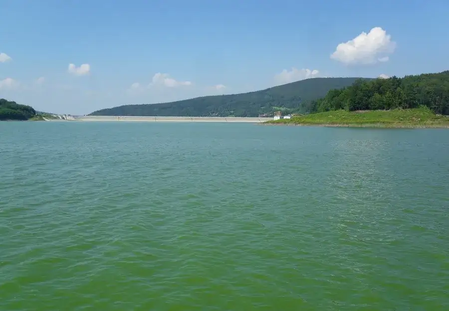 Jezioro Mucharskie: rejsy statkiem, ceny, trasy, statki Twój przewodnik