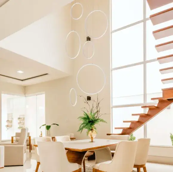 Długie Lampy do Antresoli - Stylowe Oświetlenie Wnętrza 2023