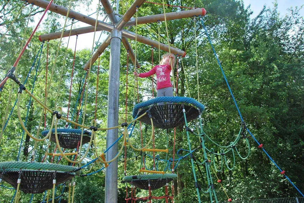 Białołęka atrakcje, które zaskoczą całą rodzinę i umilą czas