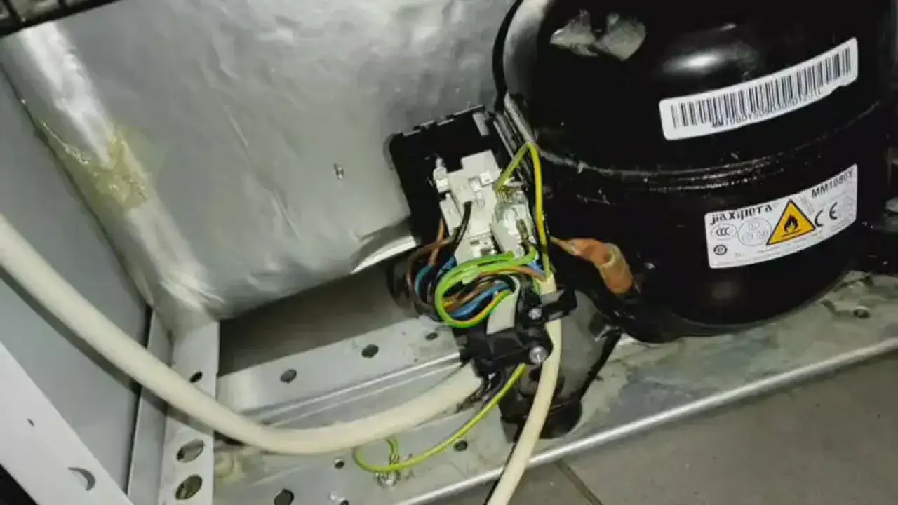 Gdzie jest bezpiecznik w lodówce? Oto co musisz wiedzieć, aby naprawić problemy