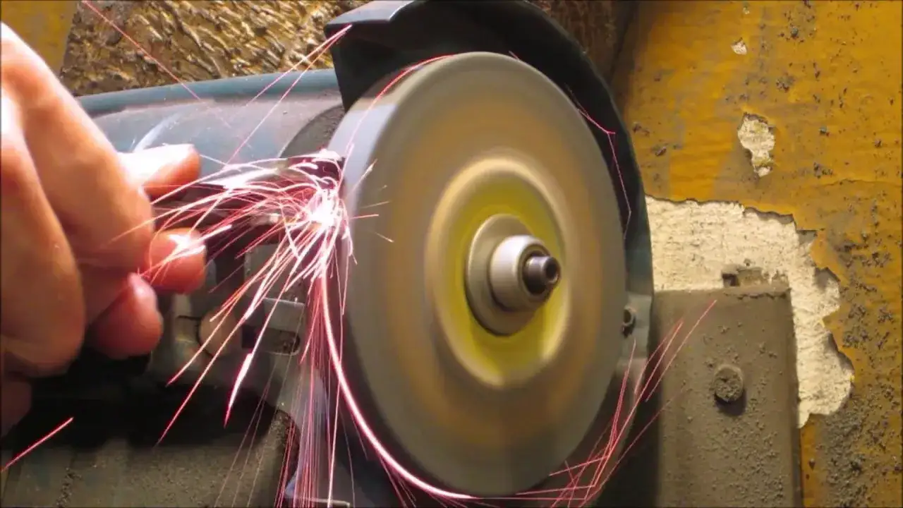 Jak naostrzyć wiertło do betonu: 8 kroków do perfekcji