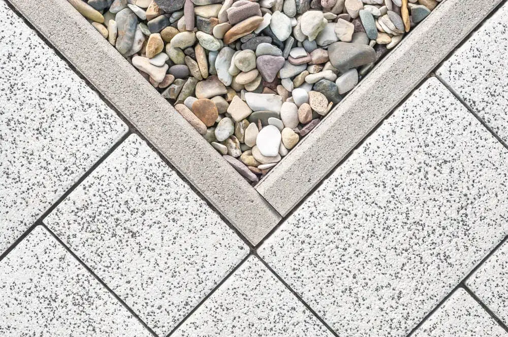 Jakie kruszywo pod taras wybrać, aby uniknąć błędów i kosztów?