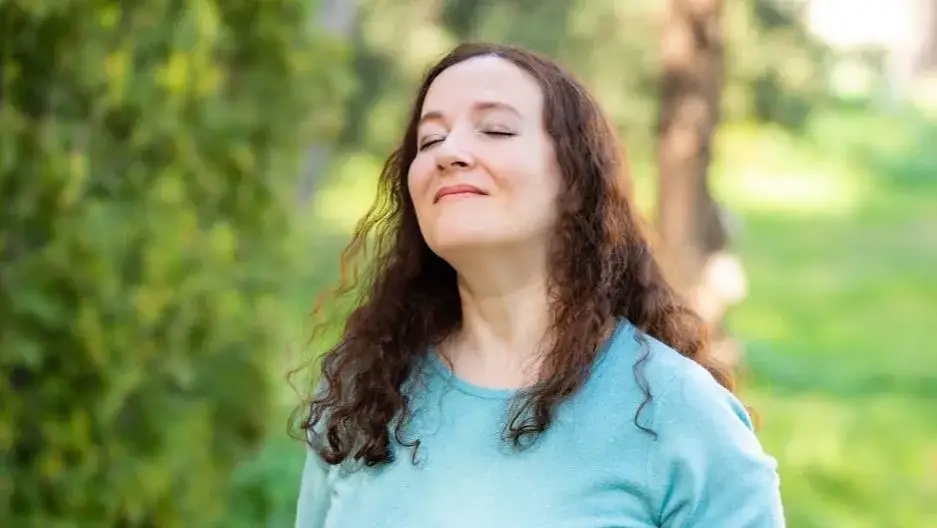 Czy świadomy sen to grzech? Odkryj moralne dylematy snu lucydowego