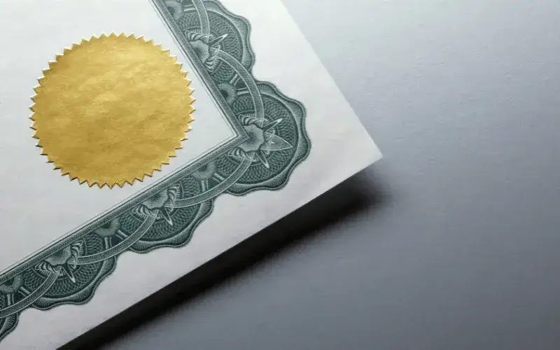 Jak odzyskać świadectwo szkolne - krok po kroku do duplikatu bez stresu