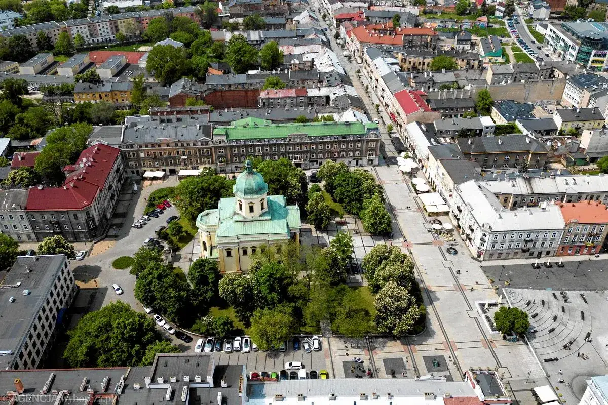 Radom się kurczy? Ile mieszkańców ma miasto i co dalej?