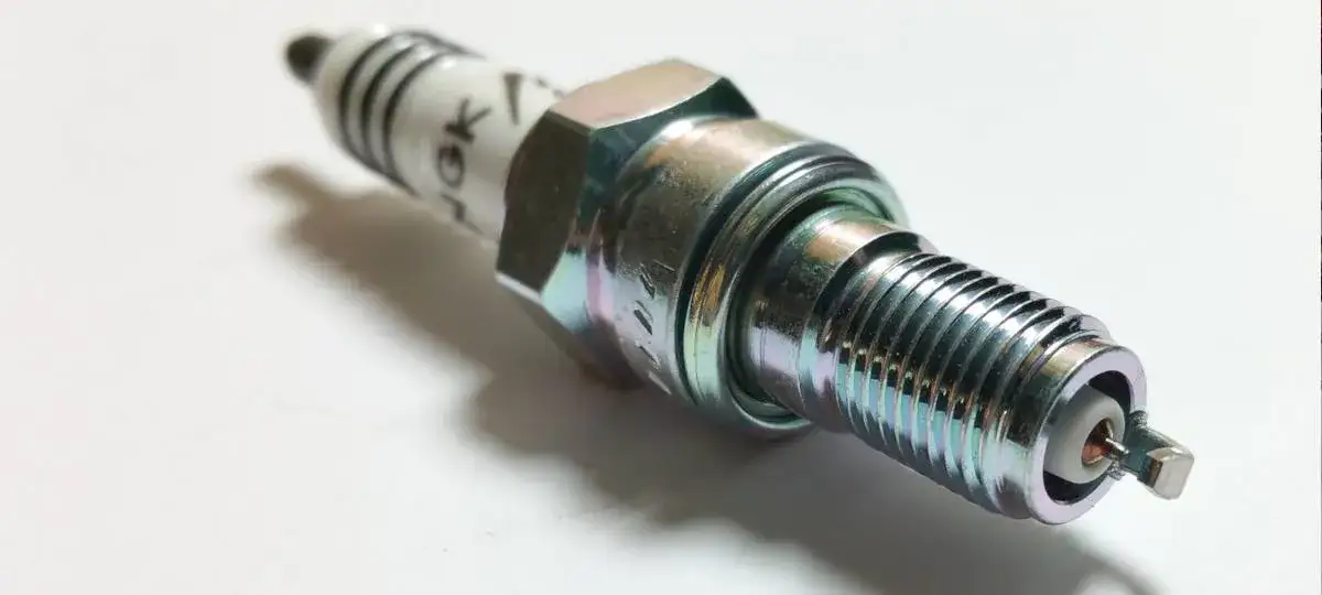 Świece irydowe w LPG: Co ile wymiana? Uniknij kosztownych awarii!