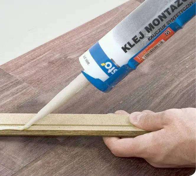 Montaż listew MDF na klej czy klipsy - poznaj najlepszy sposób dla siebie