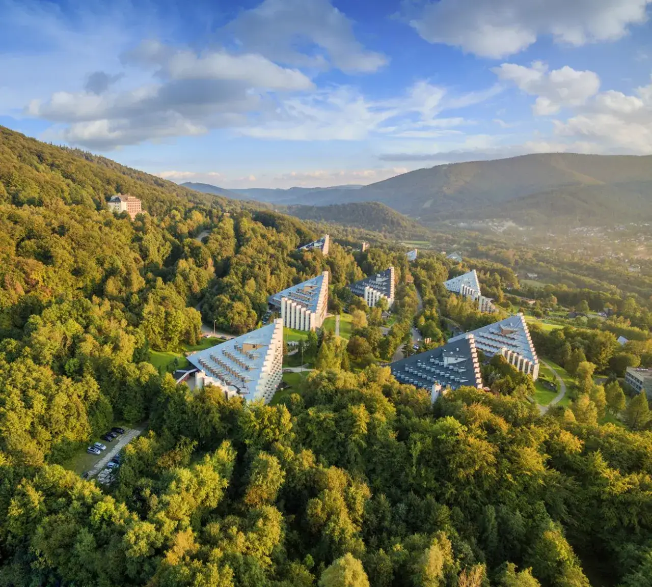 Ustroń jakie województwo? Odkryj, gdzie leży to miasto w Polsce