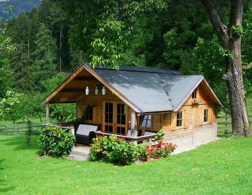 Jakie ogrzewanie do starego drewnianego domu, aby uniknąć wysokich kosztów?