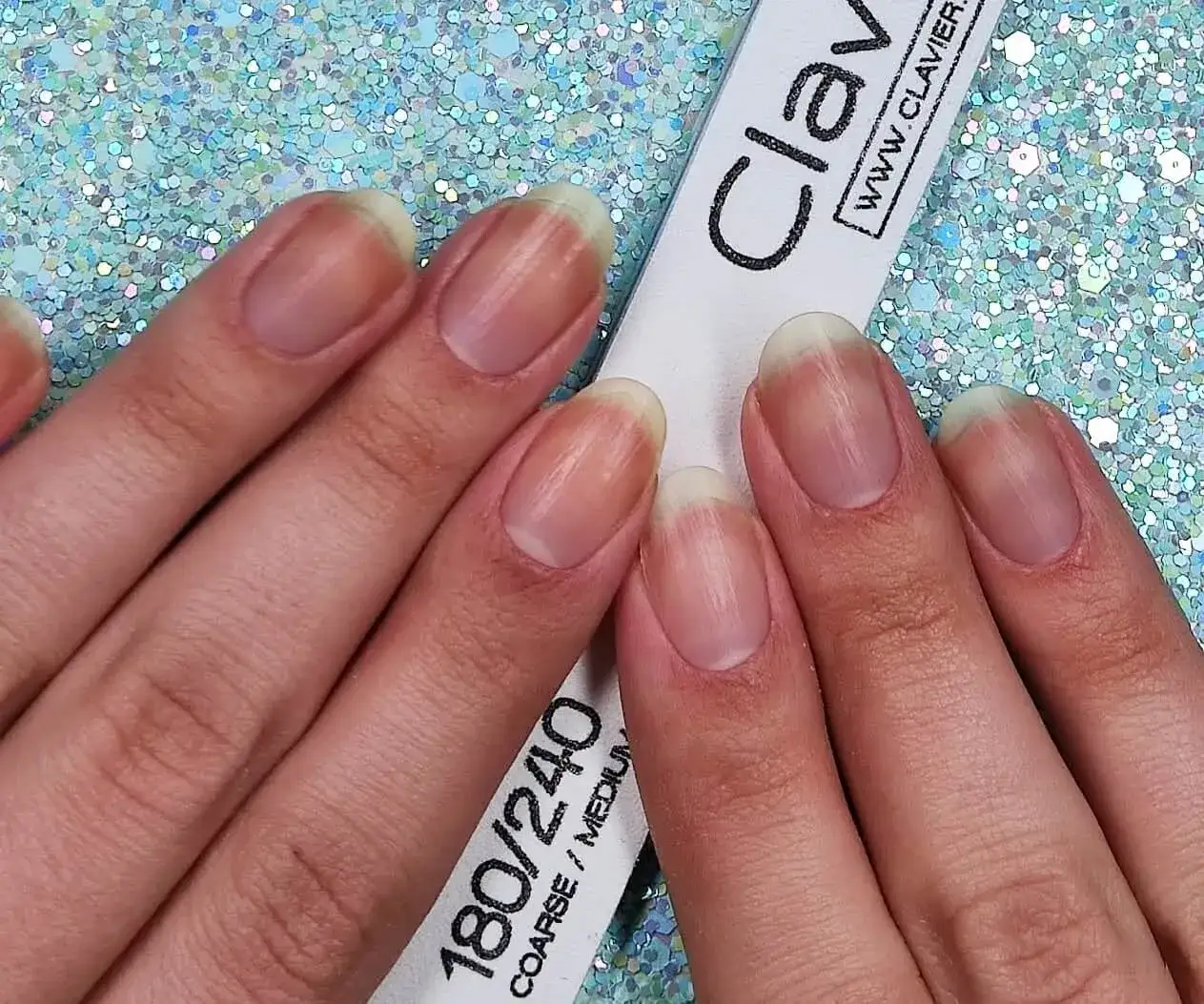 Jak szybko zapuścić paznokcie? Sprawdzone metody na zdrowe i długie paznokcie