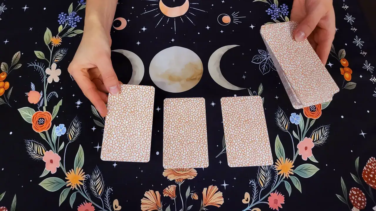 Tarot dla początkujących: Samodzielnie wróć do swojej intuicji!