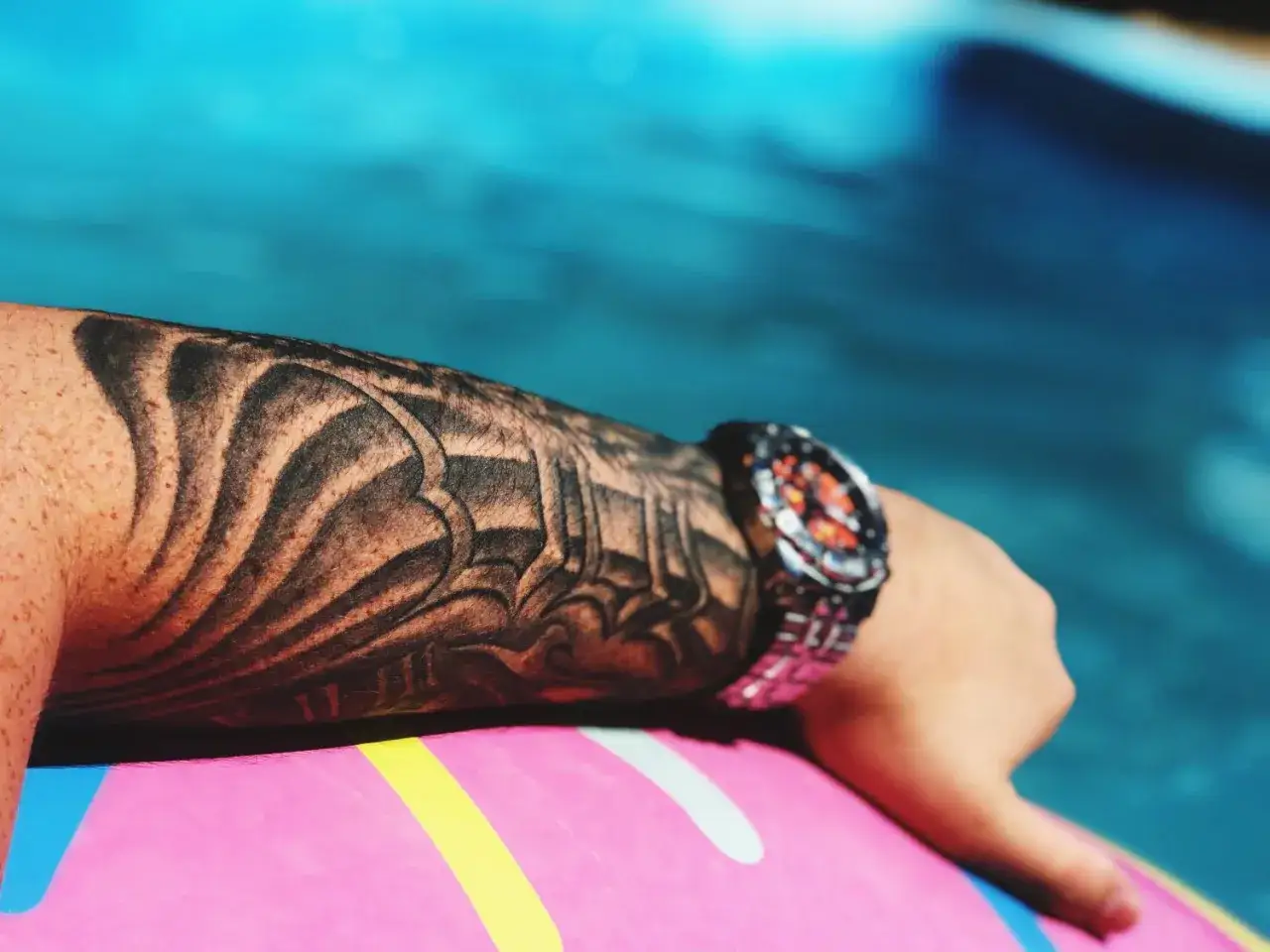 Nivea na świeży tatuaż? Poznaj prawdę i bezpieczne alternatywy!