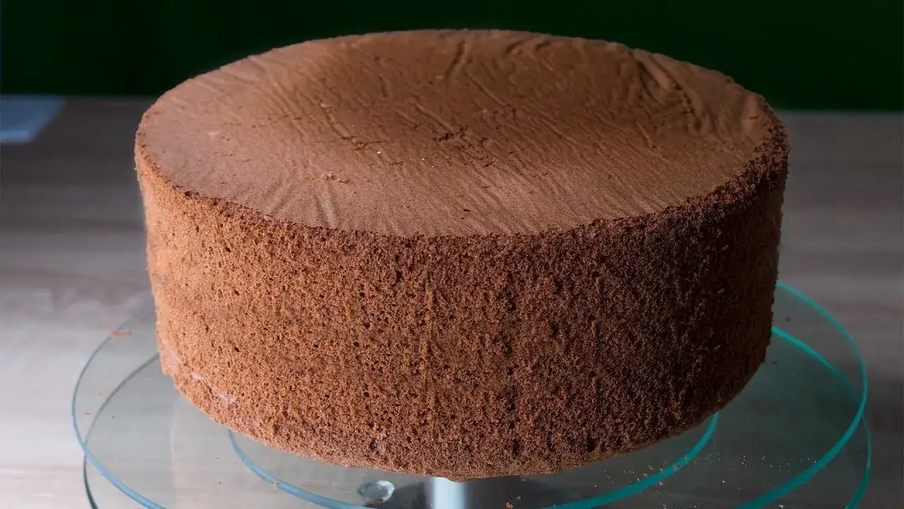 Jak zrobić biszkopt czekoladowy, który zawsze się udaje i zachwyca