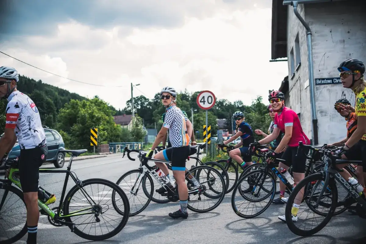 Ile kcal na rowerze? Sprawdź, ile naprawdę spalasz kalorii