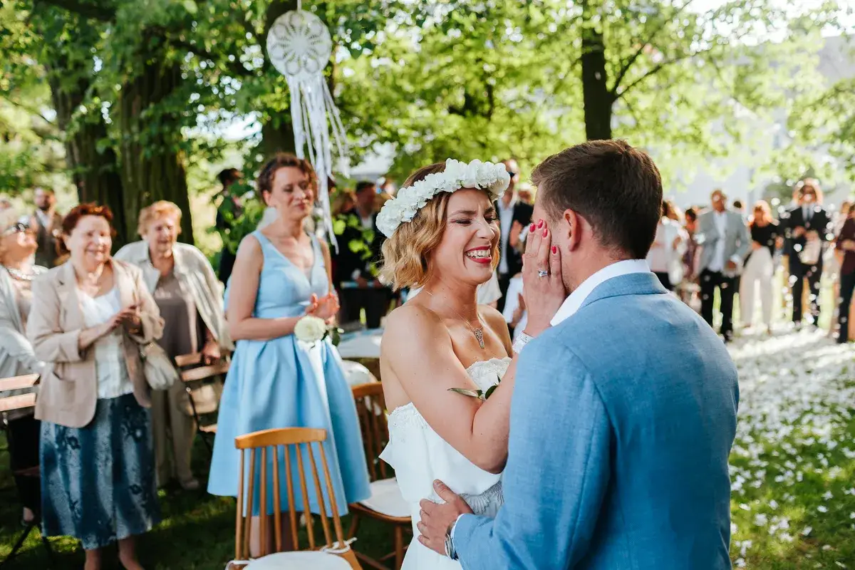 Jak znaleźć fotografa ślubnego, aby uniknąć rozczarowania na weselu