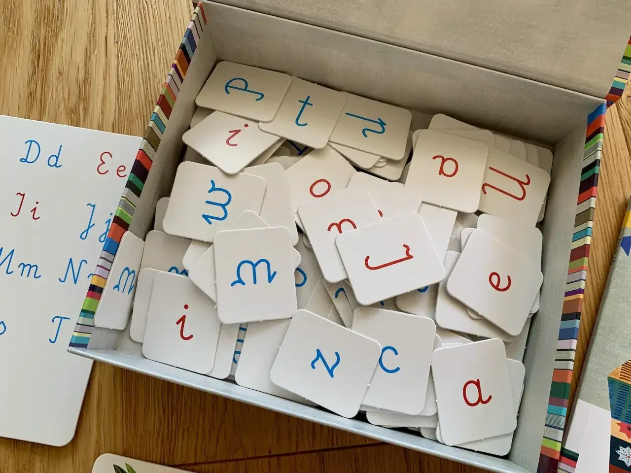 Jak nauczyć dziecko pisać? Praktyczny poradnik krok po kroku