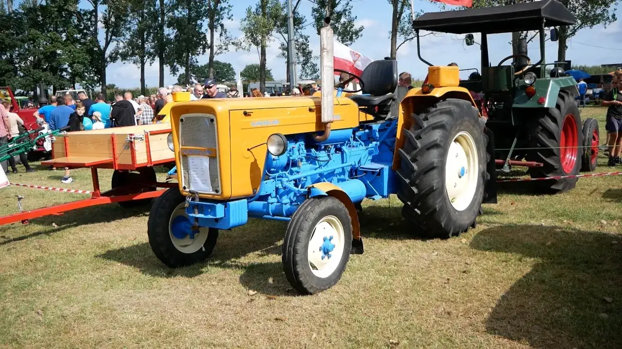 C-360: Ile oleju do silnika? 10L, wybór, wymiana. Ekspert radzi