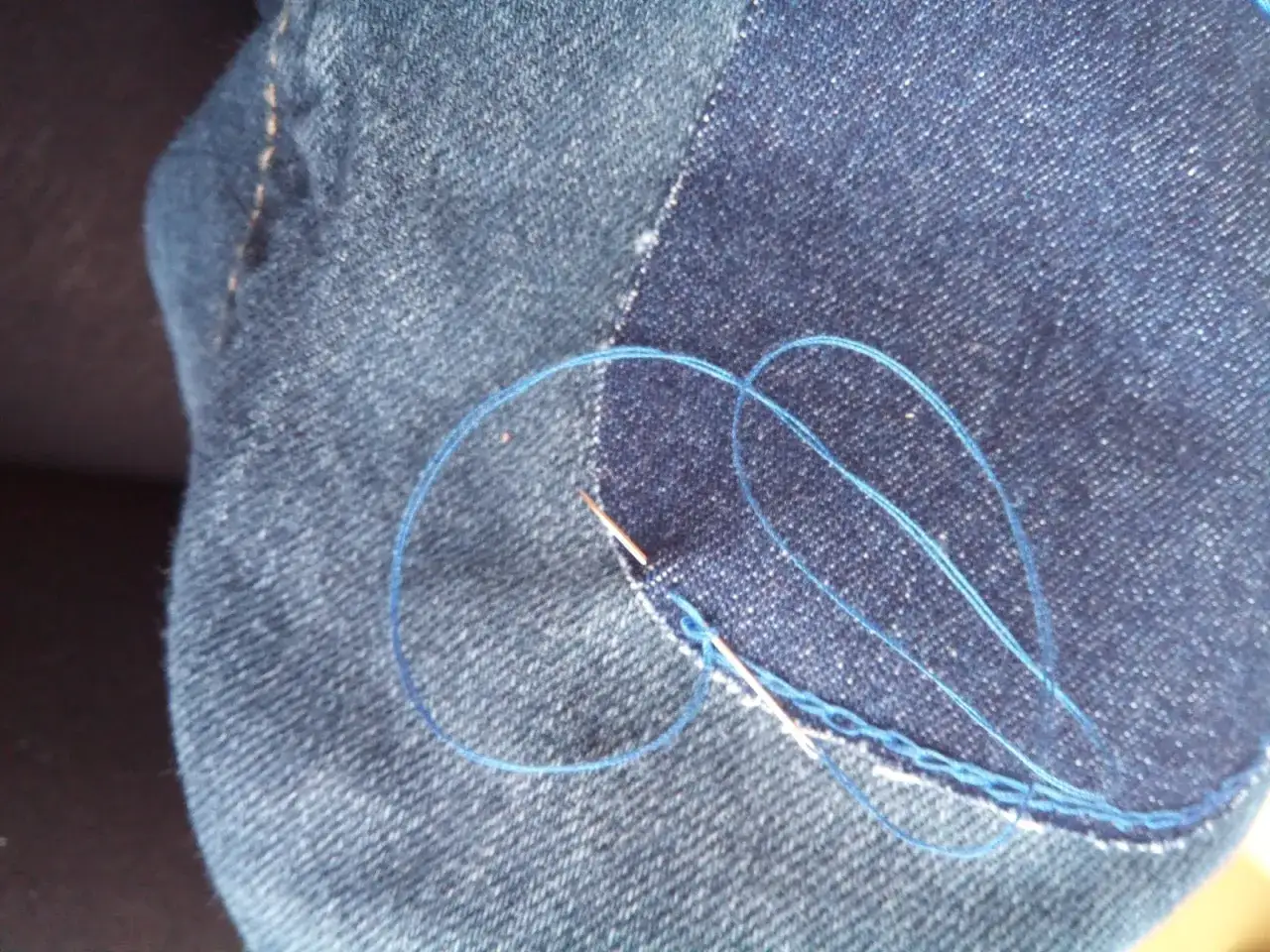 Jak naszyć łatę na spodnie w kroku i uniknąć częstych błędów