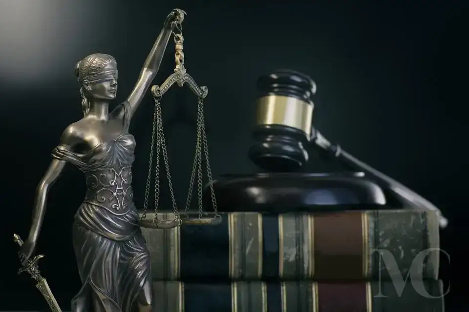 Ile czeka się na rozprawę? Przewodnik po realnych terminach sądowych