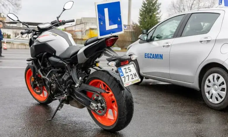Jakie prawo jazdy na motor 125? Sprawdź, co musisz wiedzieć!
