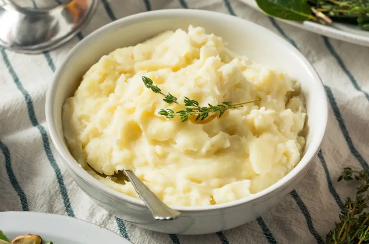 Gotowane ziemniaki po obiedzie? 15 pomysłów zero waste!