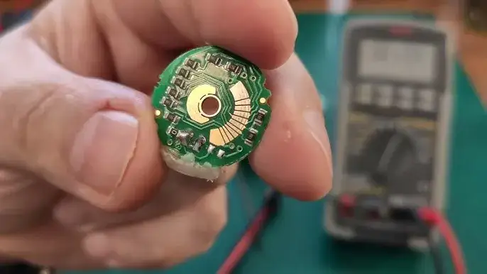 Poziomowskaz LPG: Co to, jak działa i jak naprawić błędy?