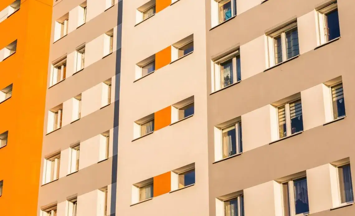 Ile się czeka na mieszkanie komunalne? Poznaj zaskakujące różnice