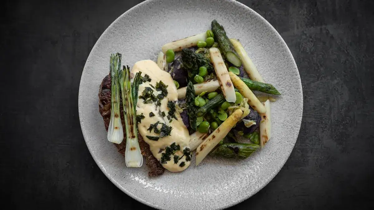 Co na obiad w Poznaniu? Odkryj najlepsze miejsca na lunch