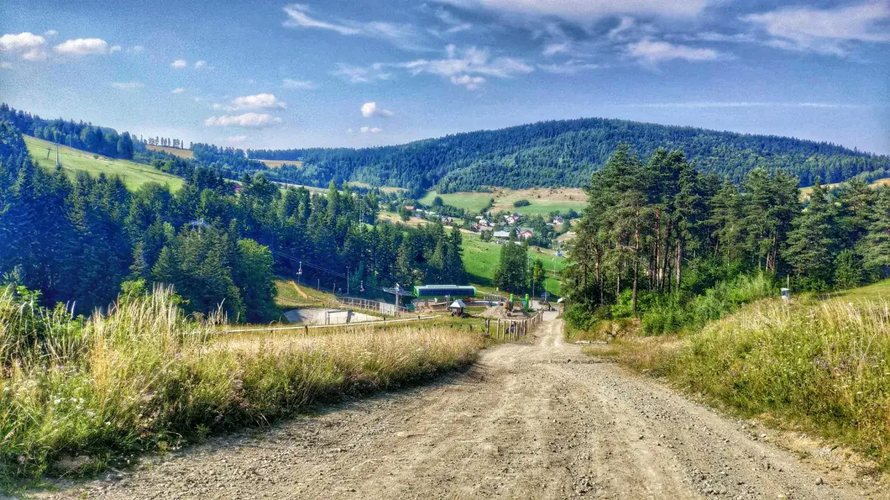 Najlepsze trasy rowerowe w Krynicy-Zdroju - odkryj piękne szlaki