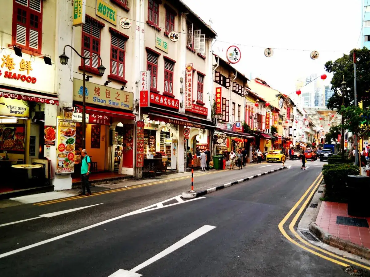 Gdzie leży Singapur? Odkryj unikalne miasto-państwo w Azji!