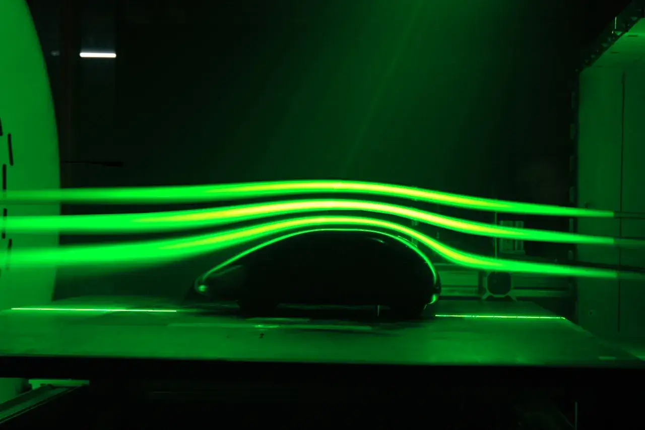 Fizyka: Co to jest siła i jak wpływa na ruch ciał?