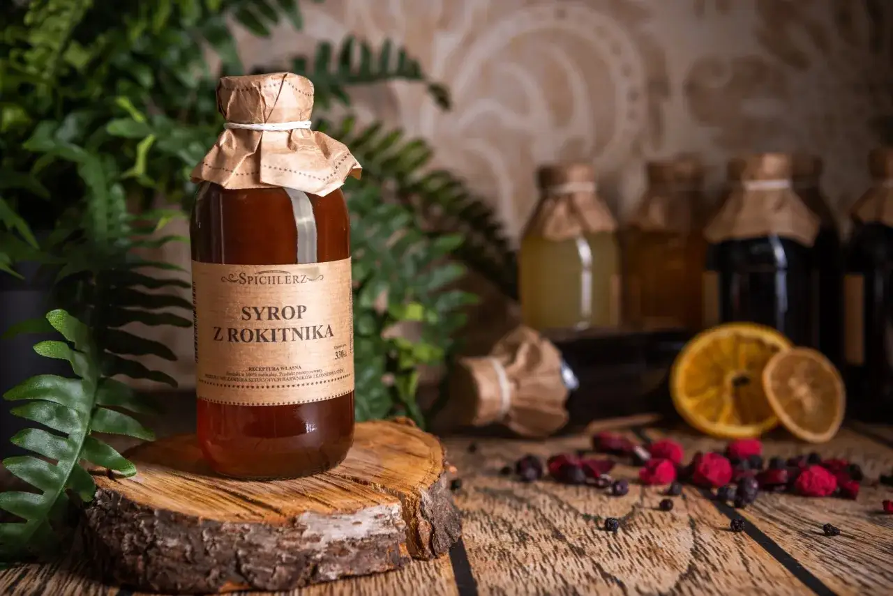 Gdzie kupić syrop konopny z rokitnikiem? Poznaj najlepsze miejsca i ceny