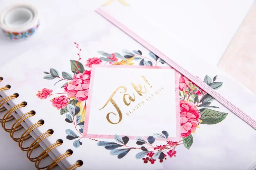 Od czego zacząć przygotowania do ślubu, by uniknąć chaosu i stresu