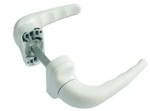 Biała klamka do drzwi – Stylowa klamka zapewniająca funkcjonalność