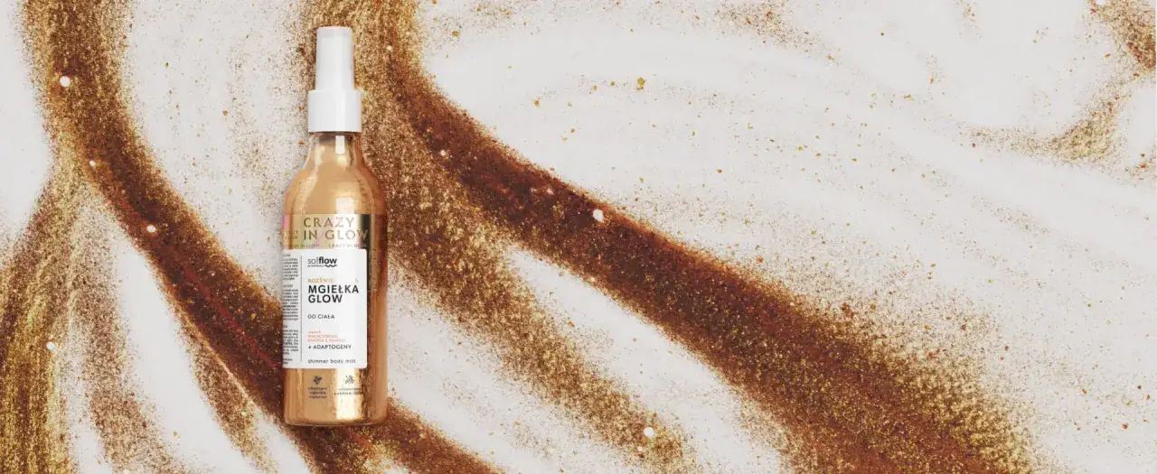 Mgiełka rozświetlająca – jak uzyskać naturalny blask i nawilżenie skóry