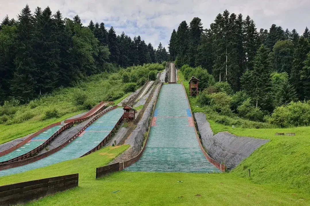 Co to jest punkt konstrukcyjny skoczni i jak wpływa na wyniki?