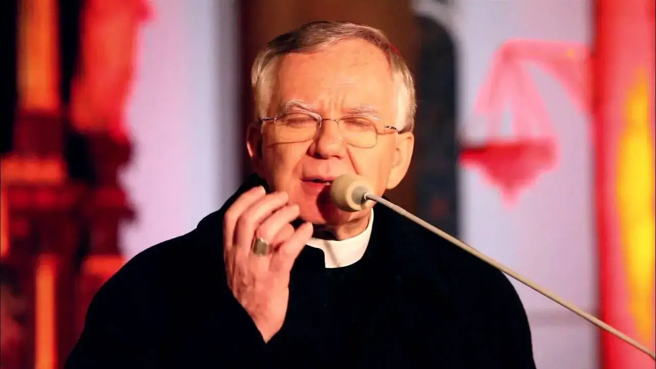 Czy afirmacje to grzech? Prawda, której nie znasz o modlitwie