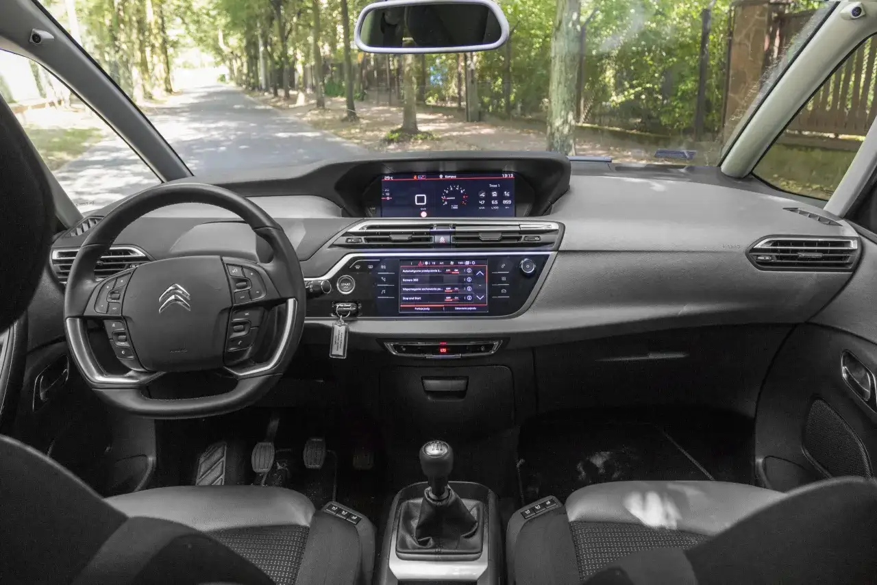 C4 Grand Picasso: pojemność baku, zasięg, rezerwa. Wiesz wszystko?