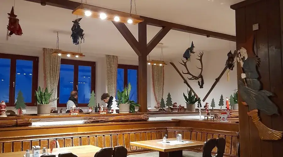 Brocken-Gastronomie: Essen & Trinken auf dem Gipfel (Infos & Tipps)