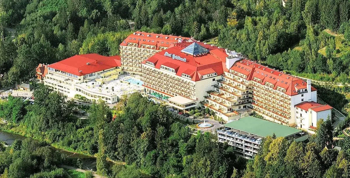 Kiedy powstał hotel Gołębiewski w Wiśle? Poznaj jego historię