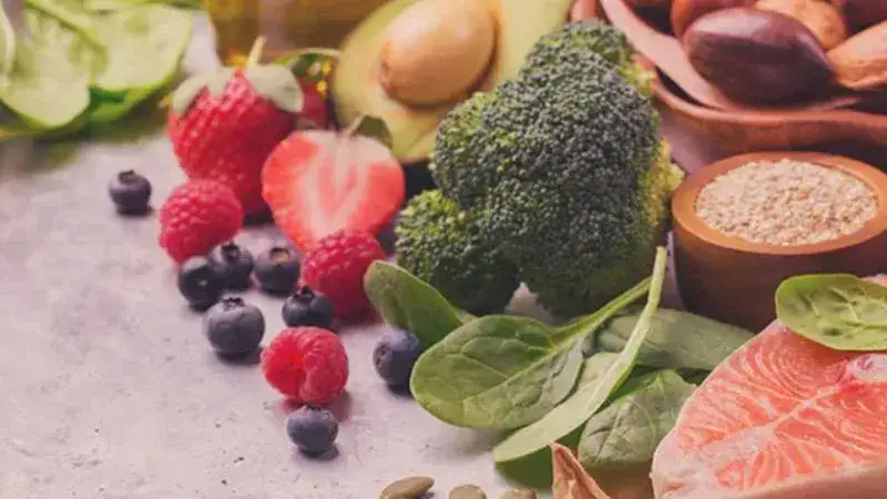 Kiedy w produkcji gastronomicznej występuje zjawisko osmozy i jak wpływa na smak potraw