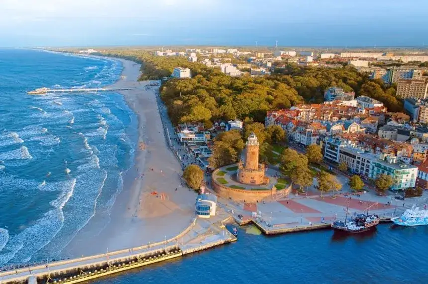 Polskie morze: Gdzie na wakacje? Znajdź swój idealny kurort!