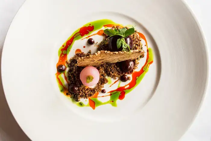 Uniejów gdzie zjeść: Odkryj najlepsze miejsca na smaczny posiłek