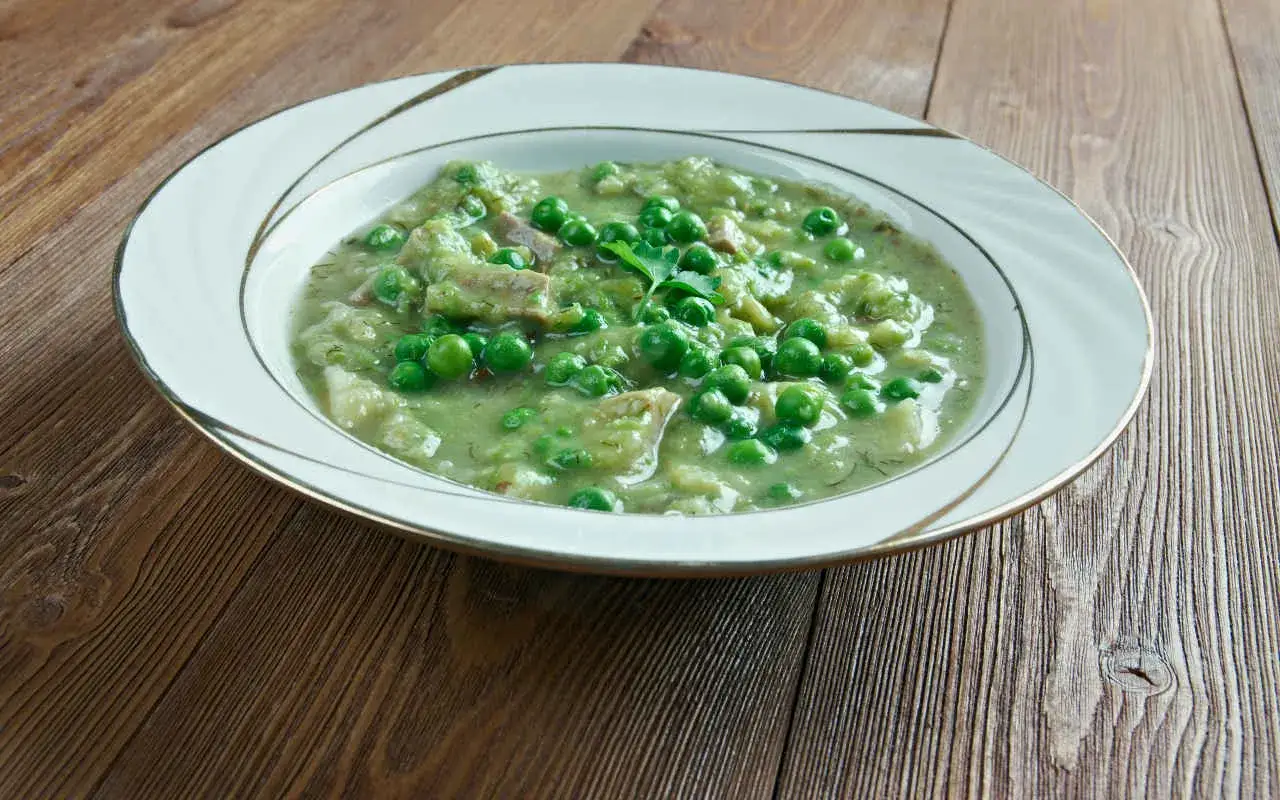 Minestra di Patate: Ricetta Cremosa e Varianti Facili