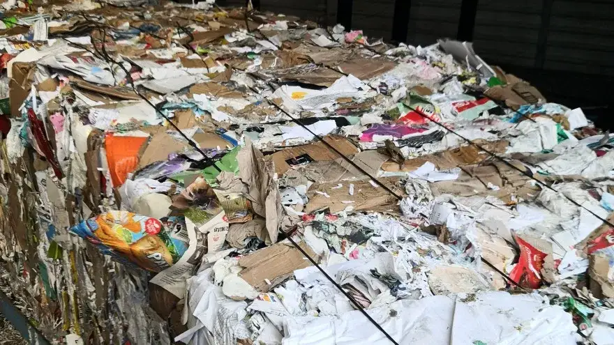 Czy zeszyty to makulatura? Dowiedz się, jak je odpowiednio recyklingować