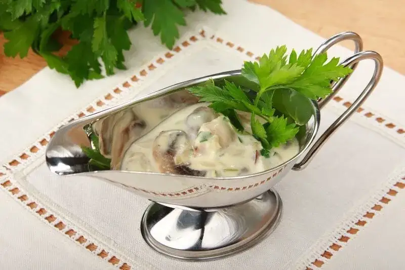 Jak zrobić dobry sos z pieczarek, który zachwyci Twoich gości