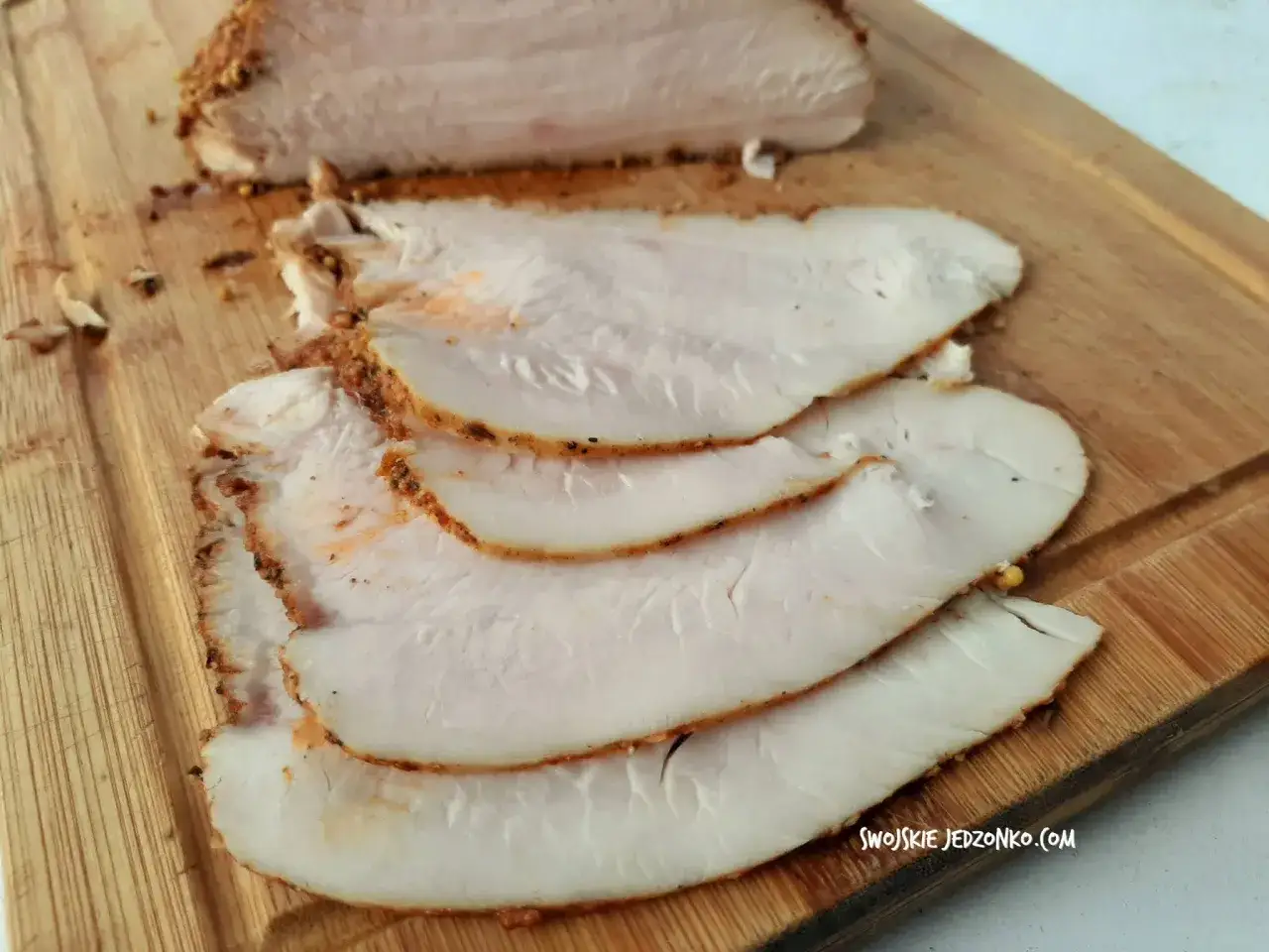 Jak zrobić soczysty filet z indyka na obiad? Sprawdź!