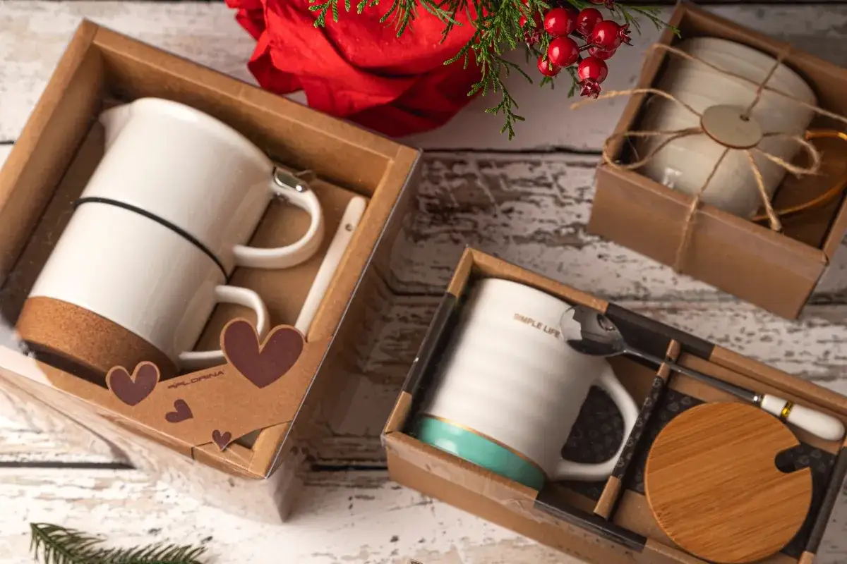Co fajnego można dostać pod choinkę? Najlepsze pomysły na prezenty